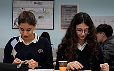 akademik1
